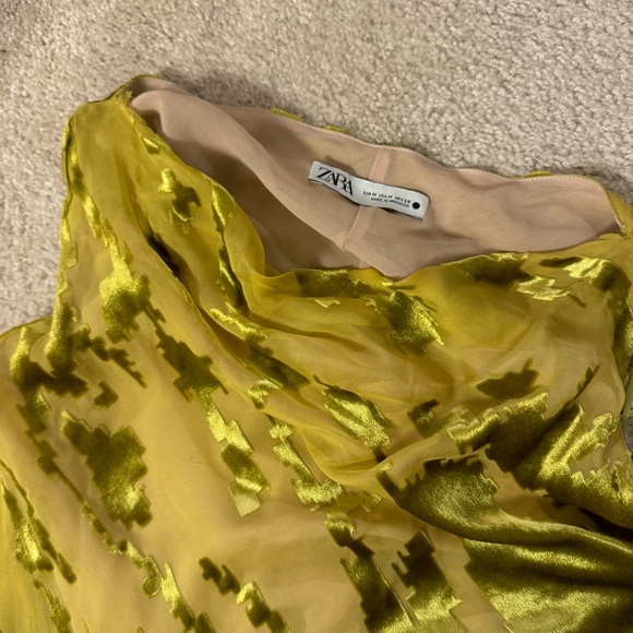 Zara velvet midi dress - Picture 13 of 16